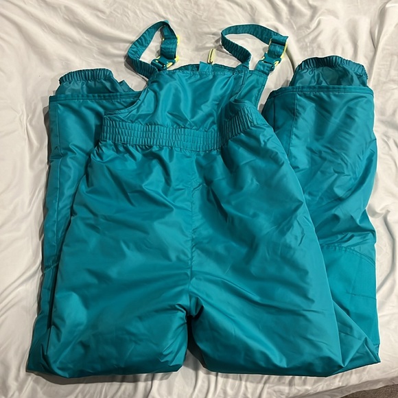 Snowbibs Kids XL! - Picture 3 of 5